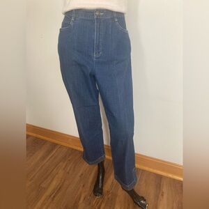 Classic Blue Women's Cropped Jeans
Item# TScpc20